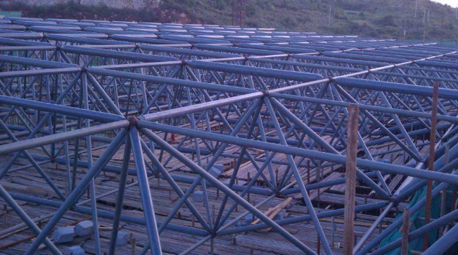 金昌概述网架加工中对钢材的质量的过细恳求